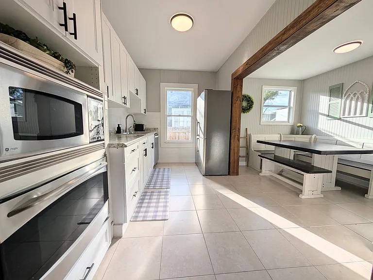 205 W Alfred St — Photo 5