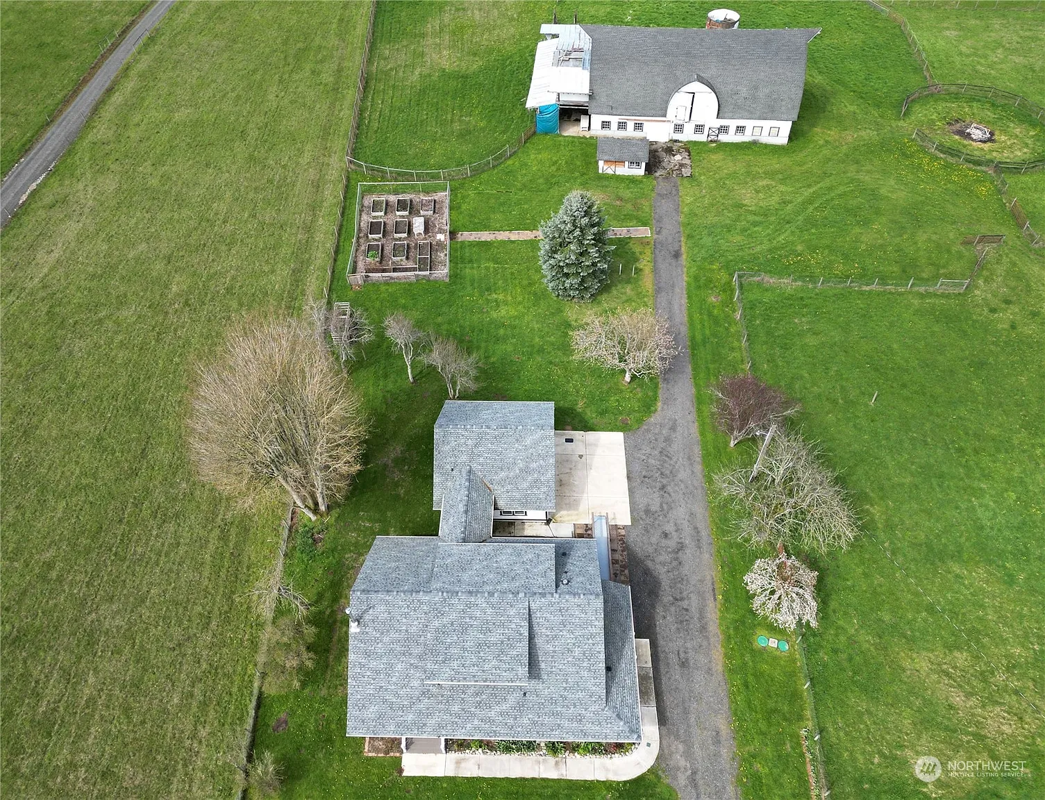 14411 Martinson Road SE photo 1