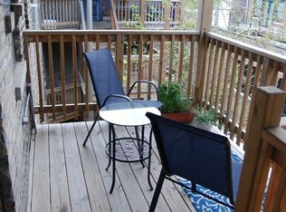 1206 W Draper St #1, Chicago, IL 60614