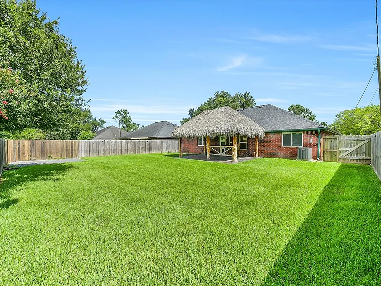 515 Valley Dr — Photo 25