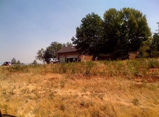 2581 Mace Rd, Camino, CA 95709