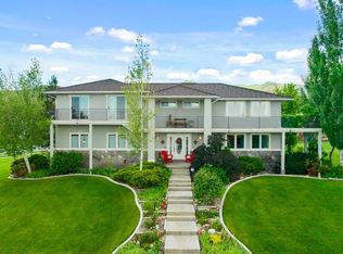 796 E Southfork Dr #2, Draper, UT 84020