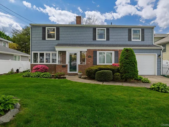 1682 Hannington Avenue, Wantagh, NY 11793