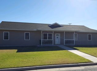 705 W Grant Ave, Greensburg, KS 67054