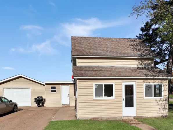 205 S Cedar St, Royalton, MN 56373