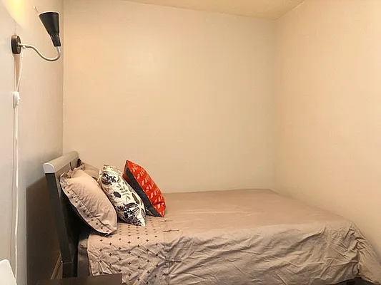 Rented by Matthew Gros-Werter, LREB  | media 23