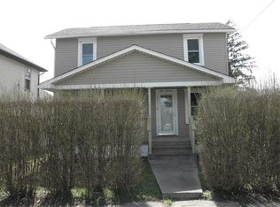 114 S Main St, Houston, PA 15342