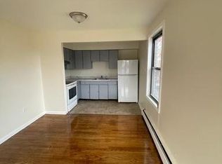 185 Palisade Ave APT 12, Bridgeport, CT 06610
