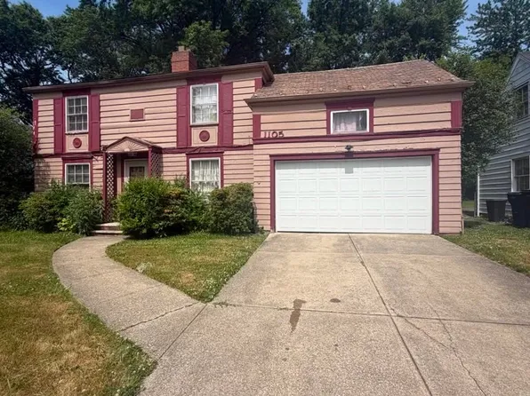 1105 Hereford Rd, Cleveland Heights, OH 44112