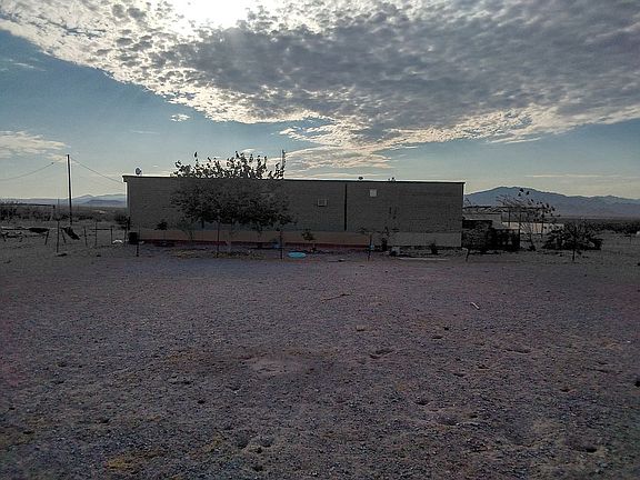 2nd image of 6081 S Kingman Trl