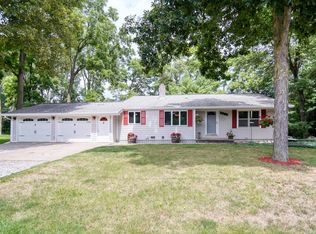6416 Pleasant River Dr, Dimondale, MI 48821