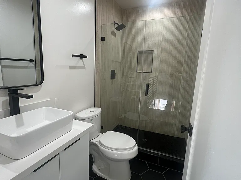 6006 Comey Ave — Photo 20