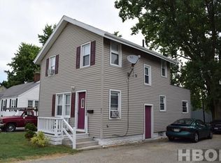 406 N Town St, Fostoria, OH 44830