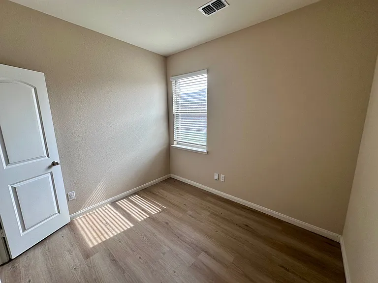 314 Foster Ln — Photo 14