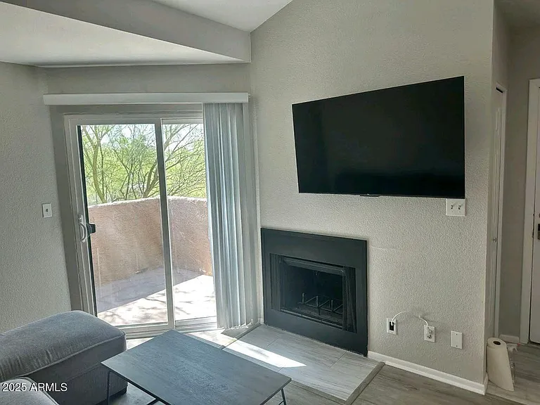 1745 E Glenn St #220 — Photo 10