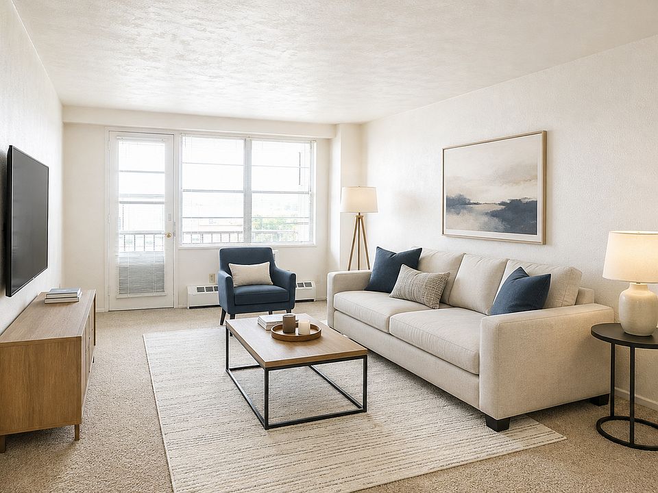 1st image of 920 S Washington Ave #3fcfe4bed