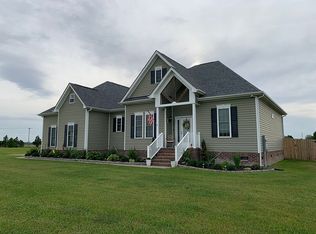 101 English Row, Elizabeth City, NC 27909