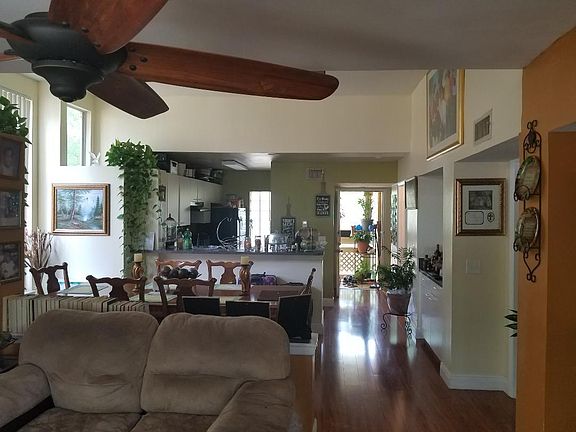 2nd image of 4767 Via Palm Lakes #212