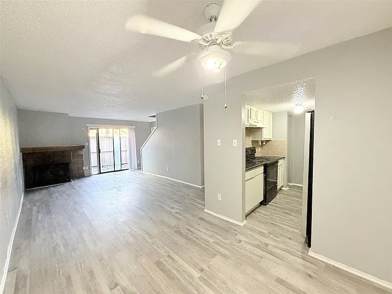 9461 Pagewood Ln #9461 — Photo 8