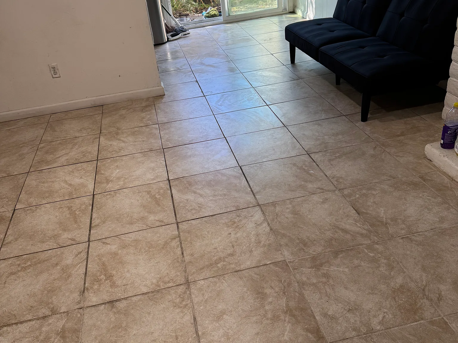 2 bed, 830 sqft, $1,500 — Photo 3