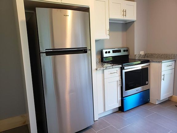 2nd image of 29 Burbank St