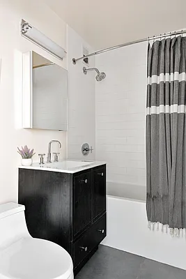 Rented by Compass | media 13