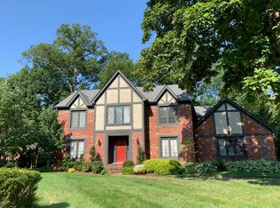 302 Hidden Oak Way, Norwood, KY 40222
