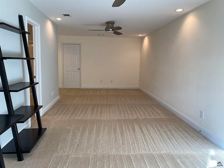 408 Stathams Way — Photo 19
