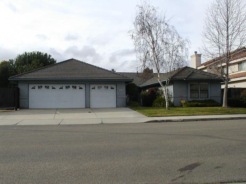 1st image of 2447 La Costa Dr