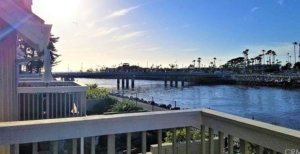 1st image of 337 Regatta Way