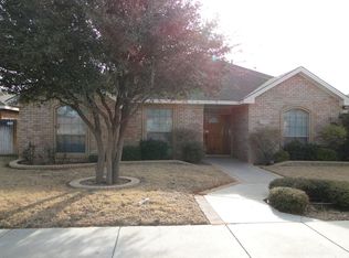 5615 Llano Ct, Midland, TX 79707