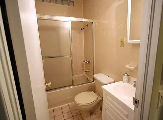 Rented by Compass | media 12