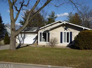 24 Lateer Dr, Normal, IL 61761