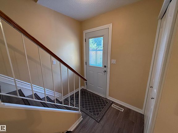 4th image of 4359 46th St