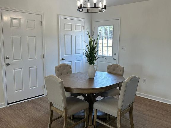 4th image of 2173 Rowan Road
