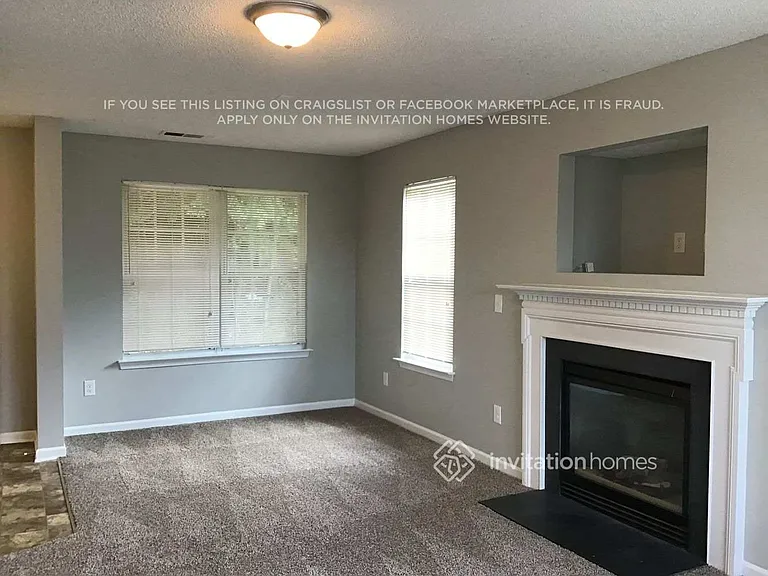 7122 Lowen Rd — Photo 3