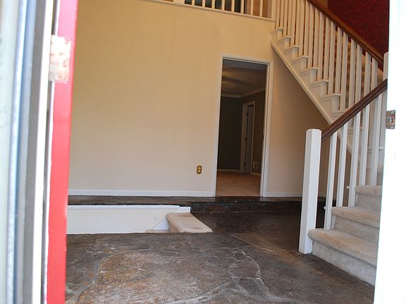 2nd image of 5539 Fern Creek Dr