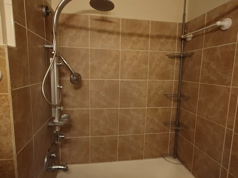 203 Haverford Dr — Photo 16
