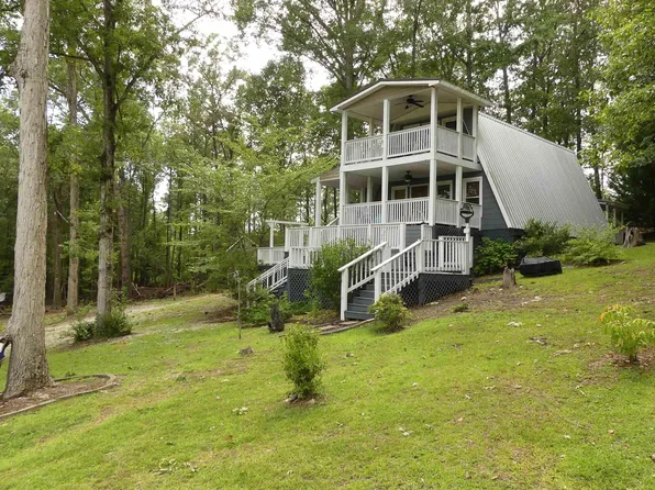 735 Holliday Dr, Lineville, AL 36266