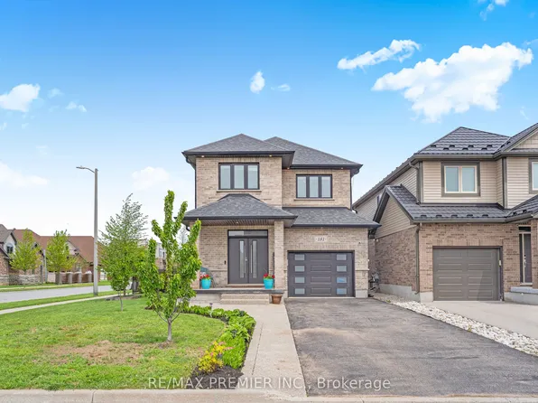 181 Dallan Dr, Guelph, ON N1L 0N4