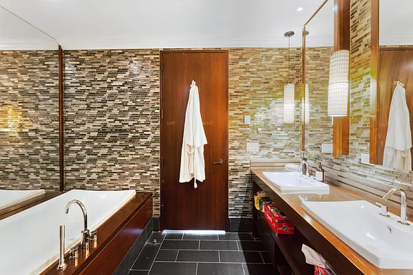 Rented by Douglas Elliman | media 6