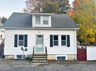 926 Waverly St #1, Framingham, MA 01702
