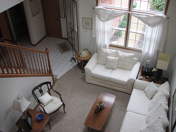 5th image of 2118 Waterford Ln