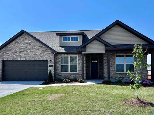 238 White Horse Way, Stevenson, AL 35772