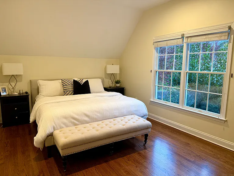368 Hoyt St — Photo 19