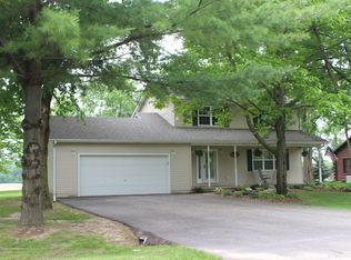 2698 N 3909th Rd, Sheridan, IL 60551