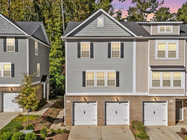 313 Page Square Dr, Cary, NC 27513