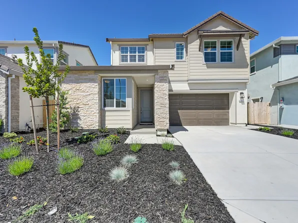 4320 Castle Crag St, Rancho Cordova, CA 95742