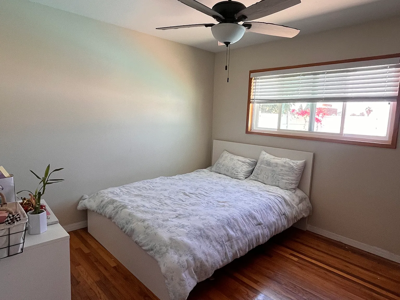 4 bed, 1503 sqft, $1,300 — Photo 1