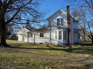 158 E Oak St, Elsie, MI